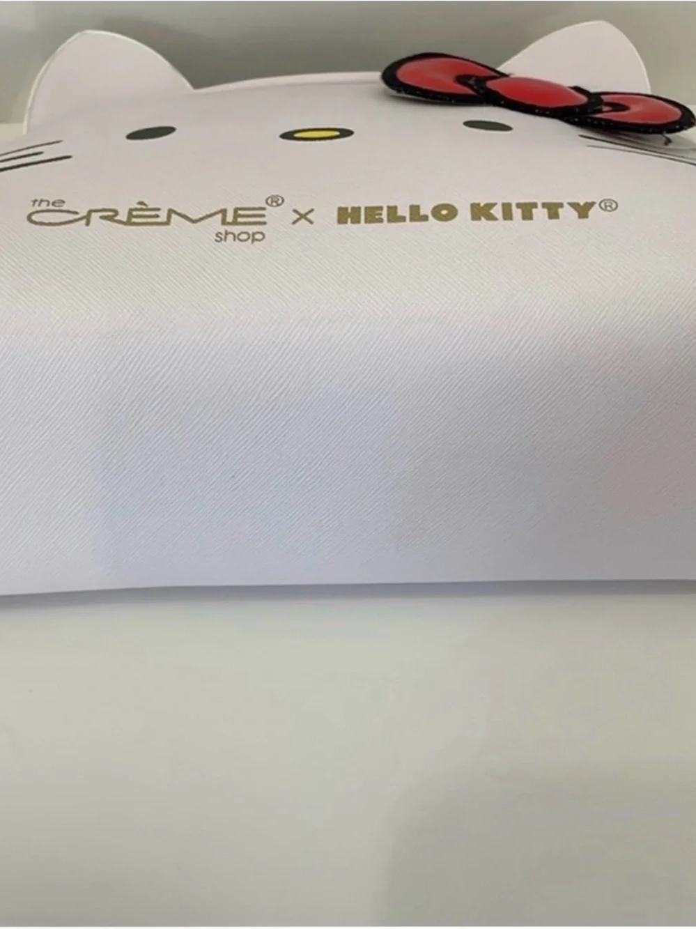 Hello Kitty x The crème shops cosmetic pouch